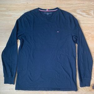 Long Sleeve Tommy Hilfiger T-Shirt, Excellent Used Condition